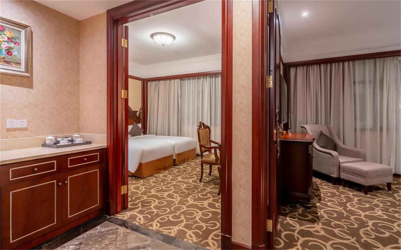 Wyndham Shanghai Hongqiao-Near Necc Экстерьер фото