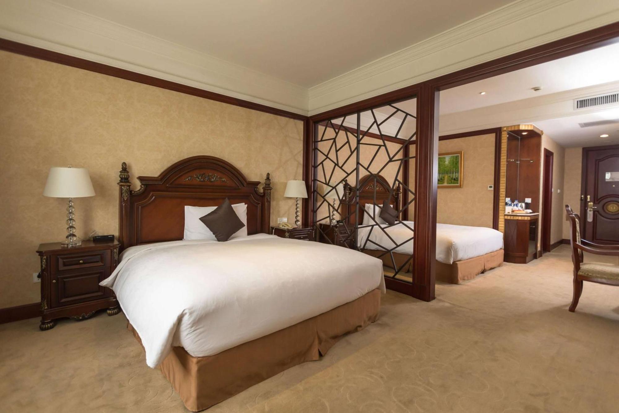 Wyndham Shanghai Hongqiao-Near Necc Экстерьер фото